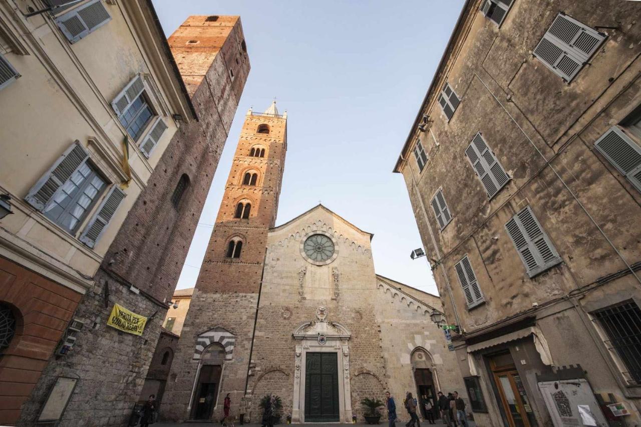 Ines Rivieraholiday Albenga Exterior photo