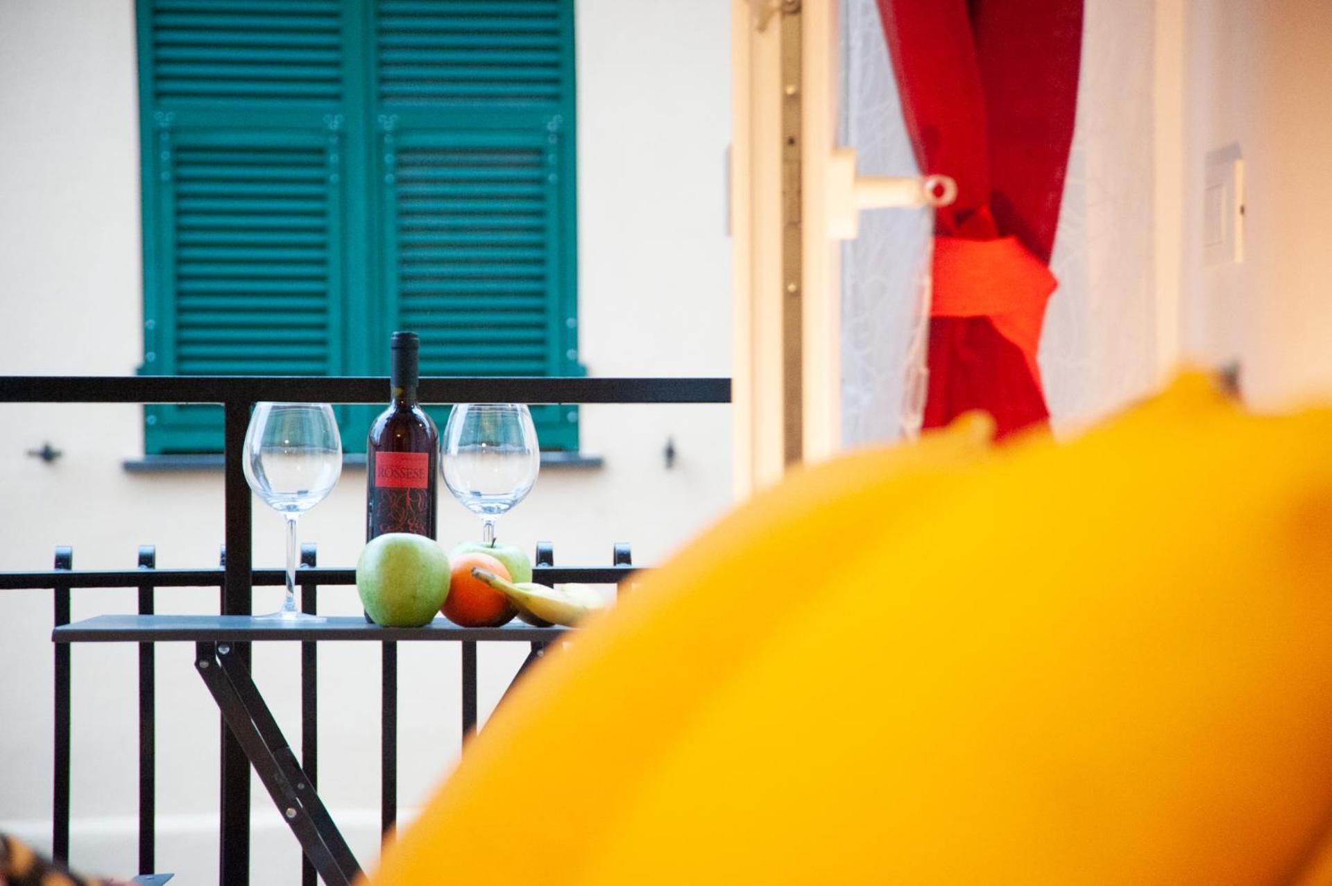 Ines Rivieraholiday Albenga Exterior photo