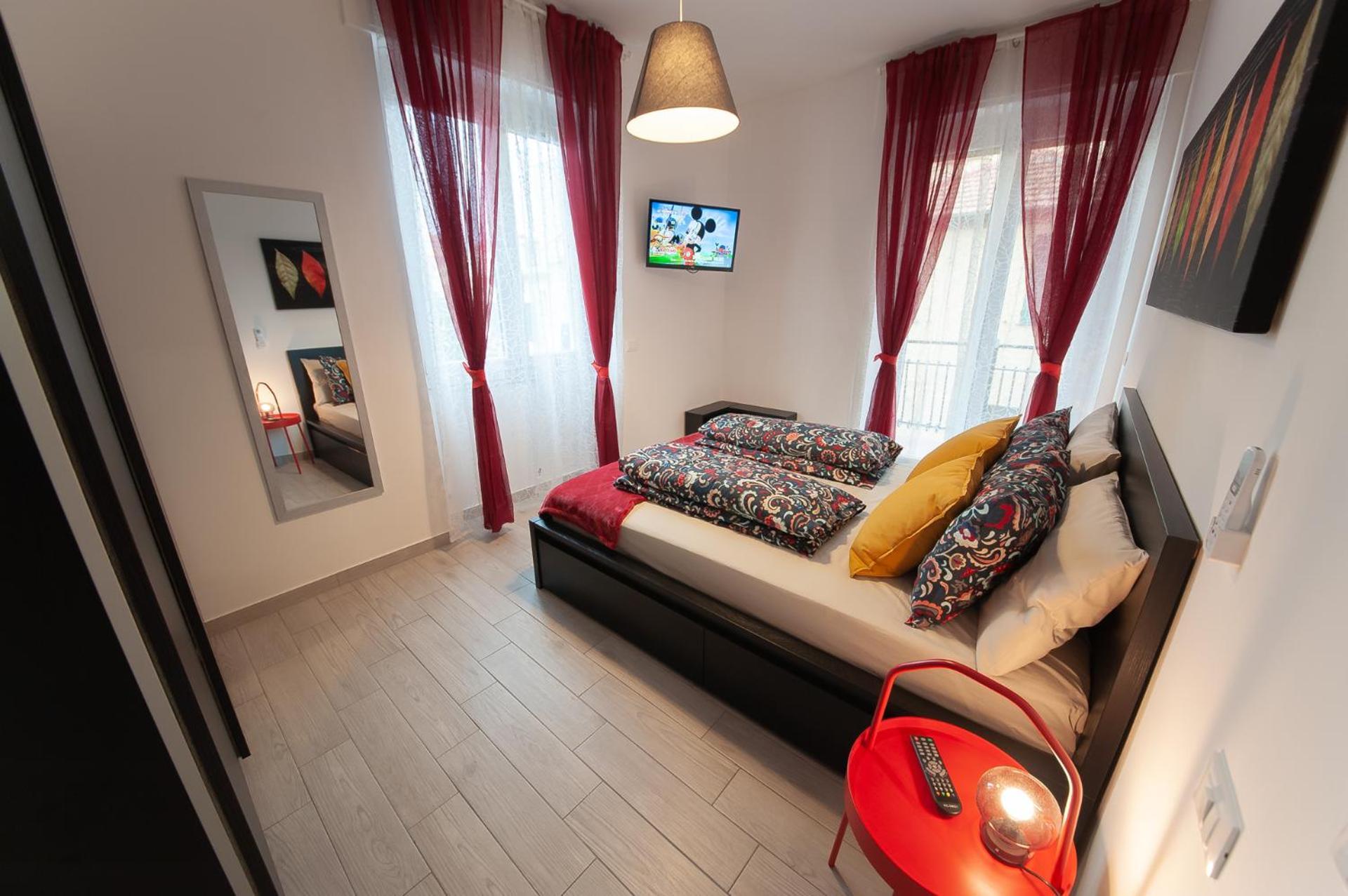 Ines Rivieraholiday Albenga Exterior photo