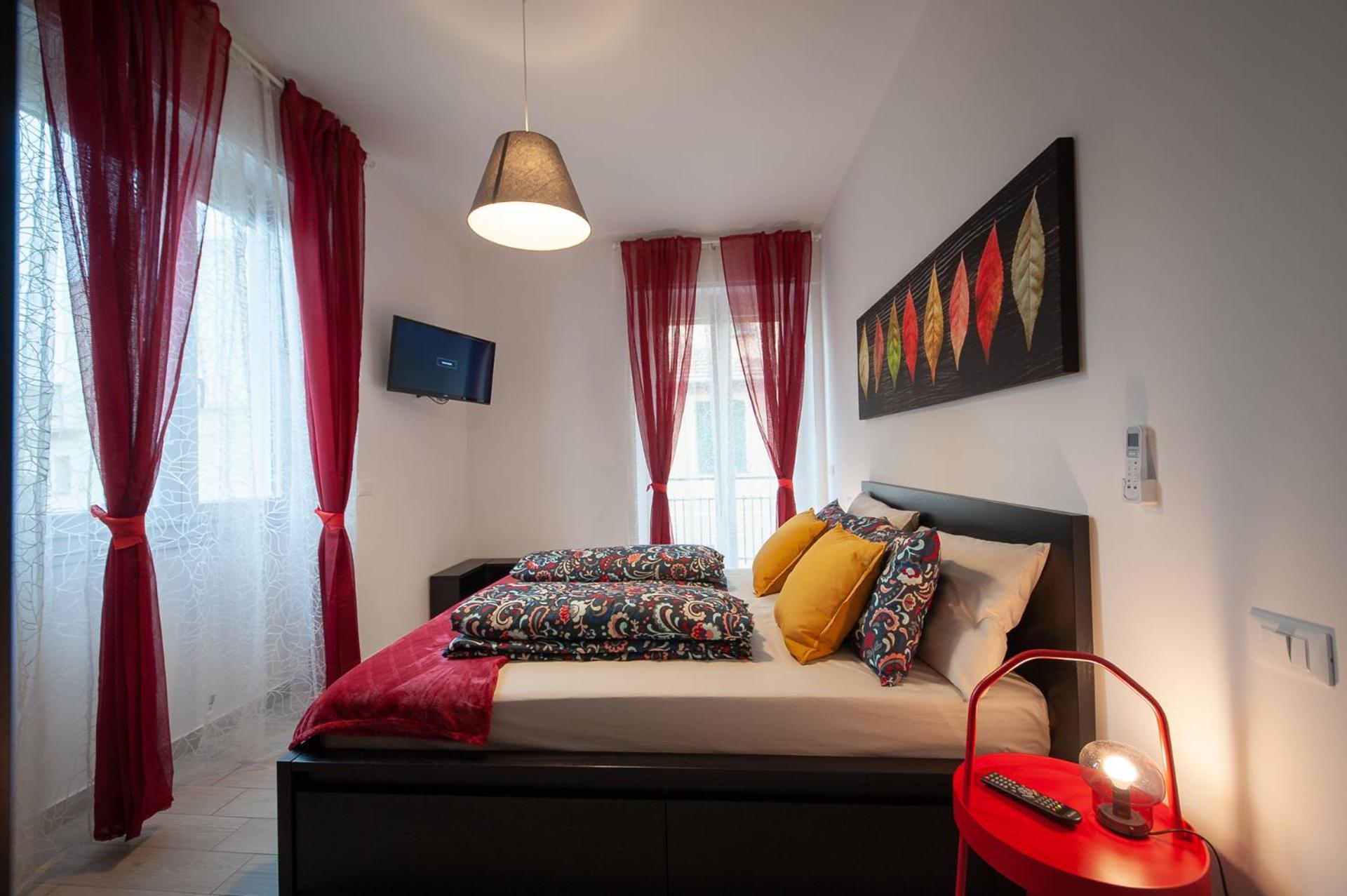 Ines Rivieraholiday Albenga Exterior photo