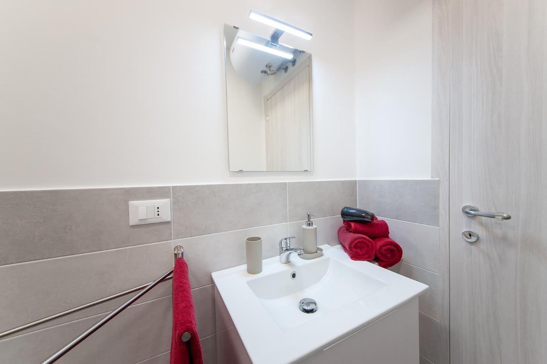 Ines Rivieraholiday Albenga Exterior photo